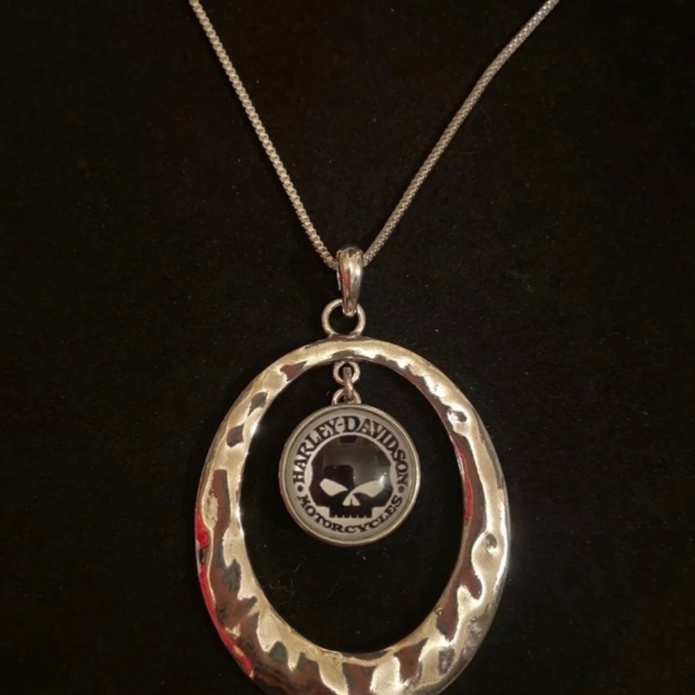 Harley Willie G Necklace - Picture 3 of 4